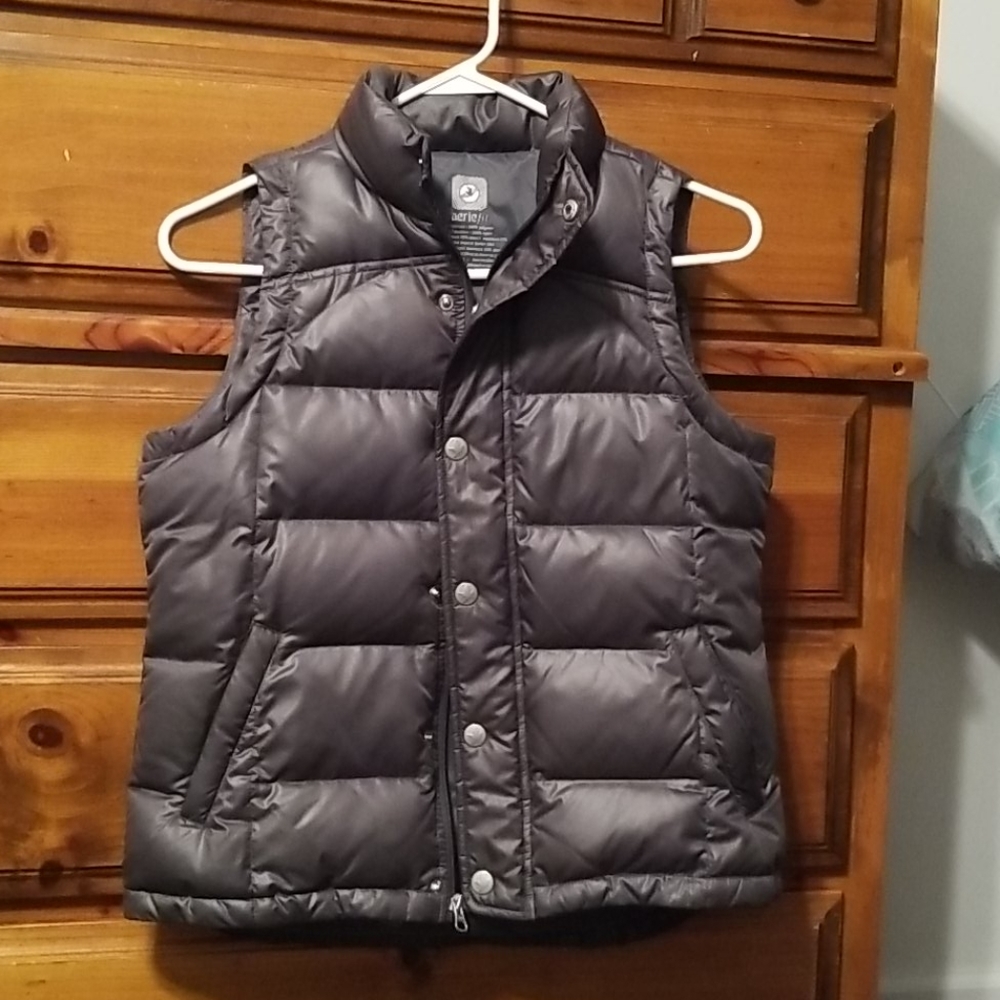 Aerie winter puff vest